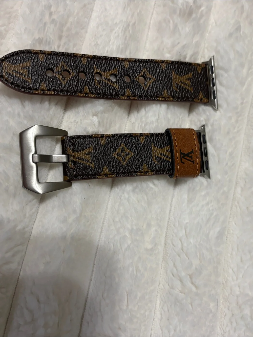 Louis Vuitton classic louis